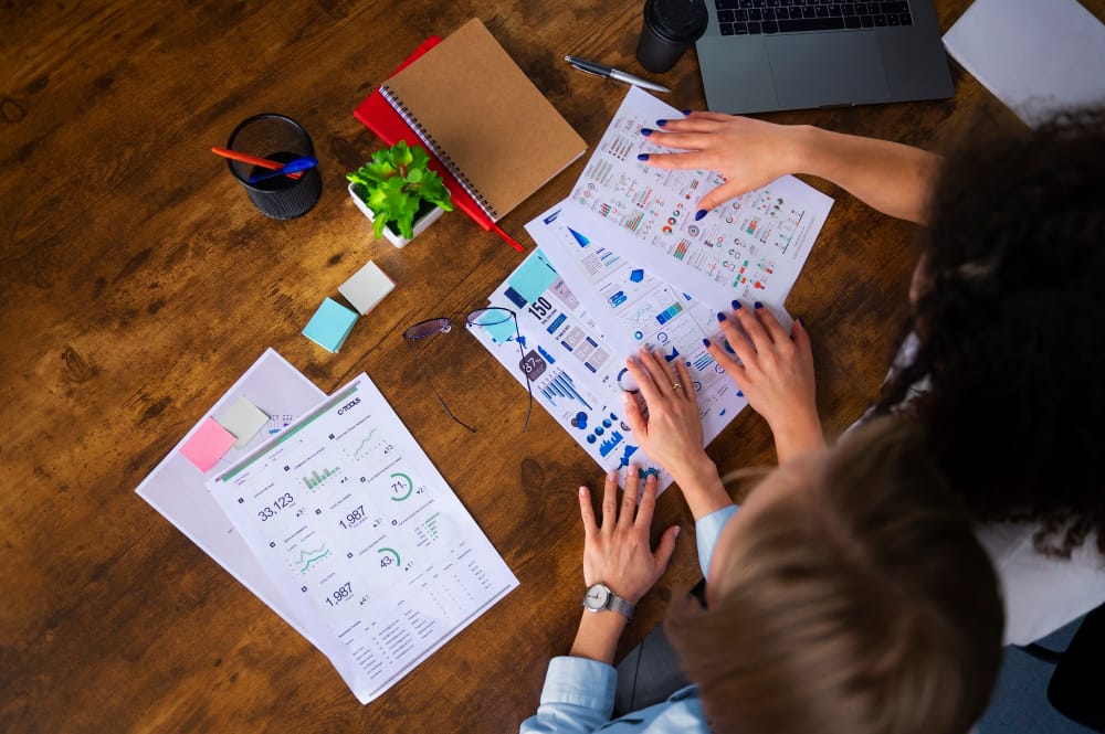Cómo hacer un plan de negocios: Ejemplo y guía completa